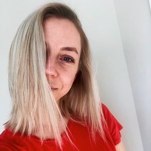 Meet your Posher, Catherine